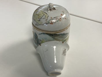 Une collection de 14 r&eacute;chauds en porcelaine de Chine qianjiang cai, 19/20&egrave;me